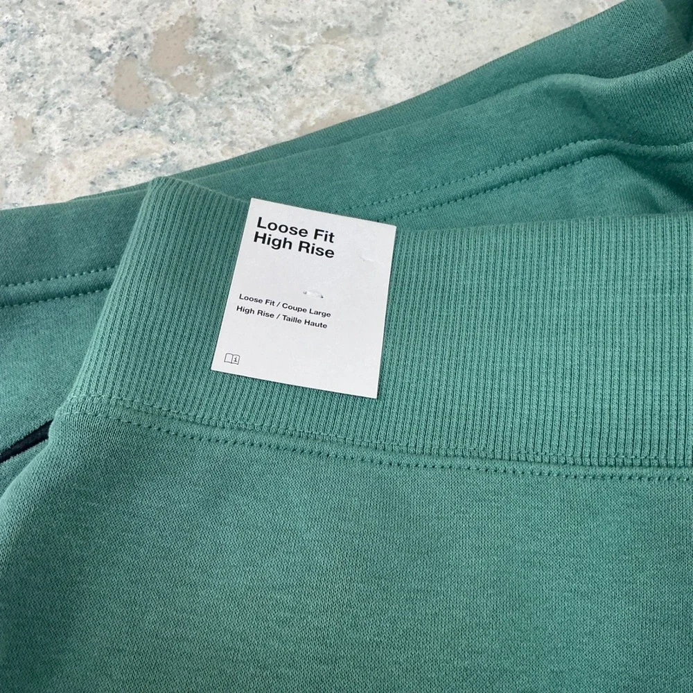 Nike Phoenix Fleece High Rise Loose Shorts Green Bicoastal XL NWT FD1409-361